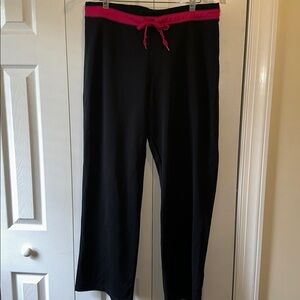 Black Activewear Pants with Pink Waistband